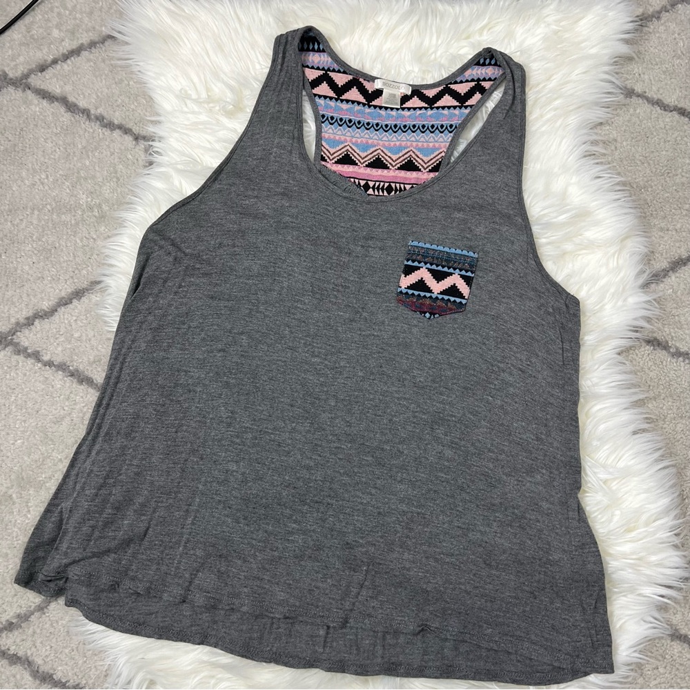 Gray Racerback Geometric Tank Top - Picture 2 of 10